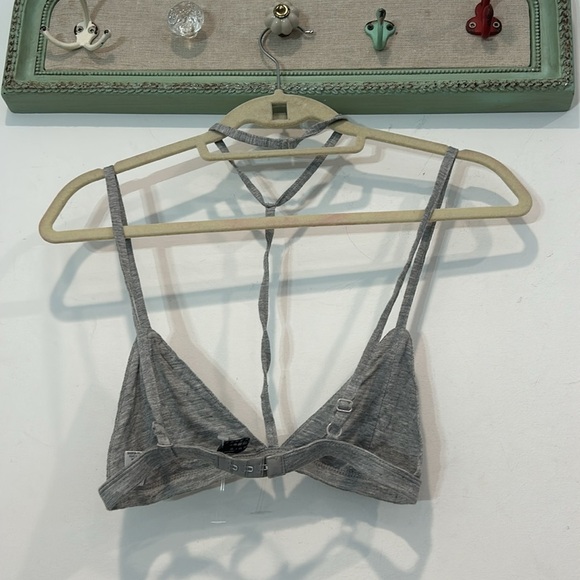 Signature 8 small women’s grey strappy chocker bralette elevated basic layer - Picture 4 of 6